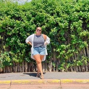 Meet your Posher, Daniela